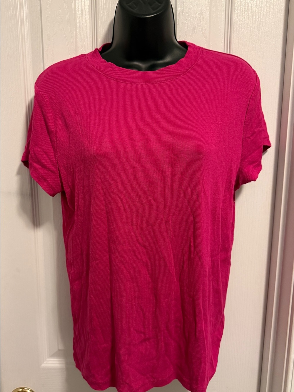A New Day Bright Pink Slinky Crewneck T-Shirt